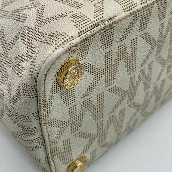 Michael Kors Cindy Vanilla Monogram Dome Satchel - Picture 6 of 12